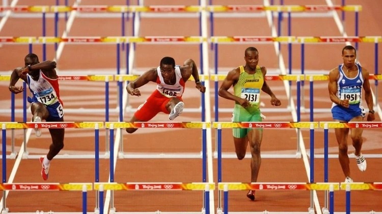 疯狂！独行侠113—128尼克斯创4大纪录坠入深渊，太阳脱离附加赛